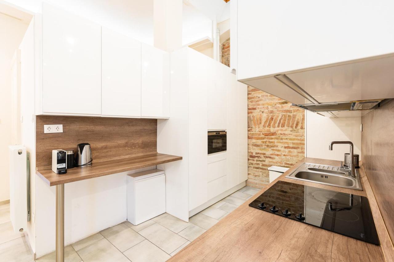 Spacious Luxury Apartment At The Heart Of Budapest Budapeste Exterior foto