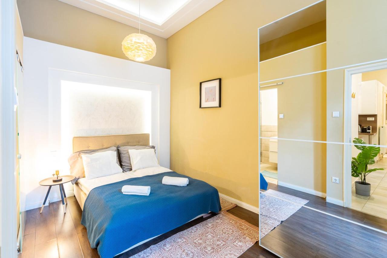 Spacious Luxury Apartment At The Heart Of Budapest Budapeste Exterior foto